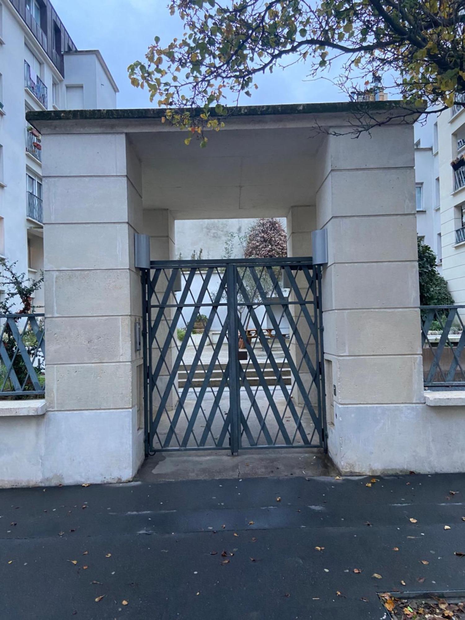 Cosy Appart Proche Paris Сен-Дени Экстерьер фото